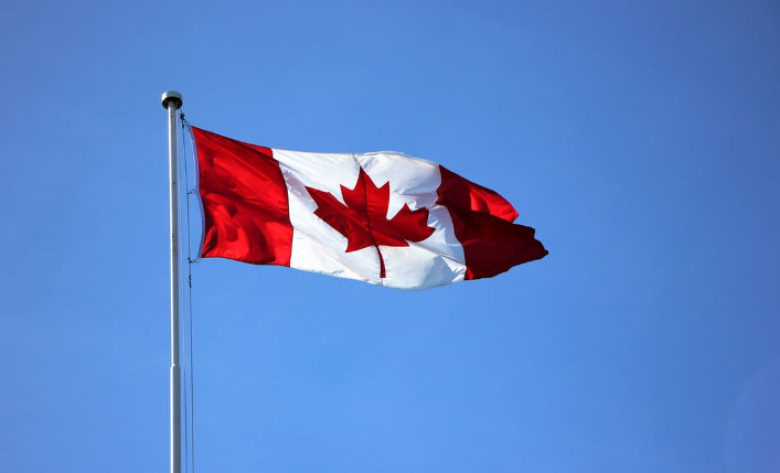 重磅 | 魁省技术一刀切，1.6万家庭移民申请全部作废